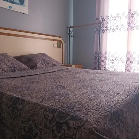 Azur Hotel Parigi