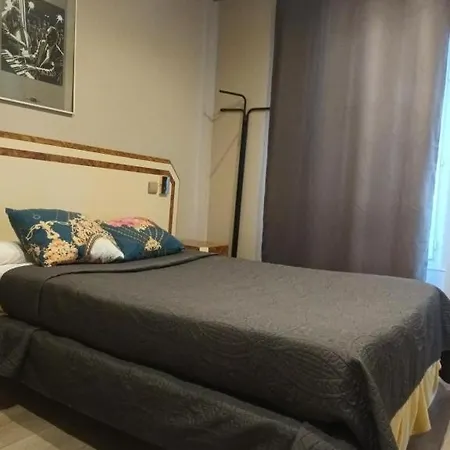 Azur Hotel Parigi
